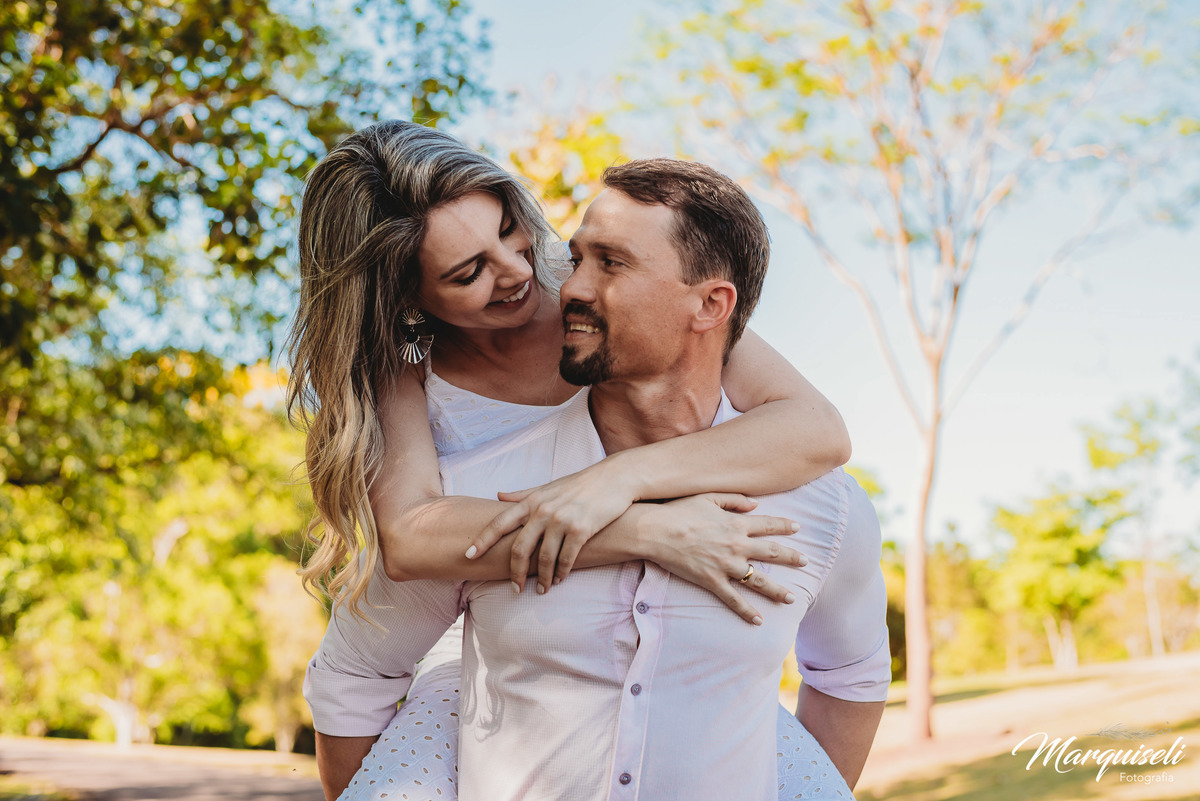 #londrina #londrinafotografo #fotografoemlondrina #fotografaemlondrina #fotografolondrina #casandoemlondrina #londrinacasamentos #eventoslondrina #noivalondrina #casamentosnacidadelondrina #presidenteprudente