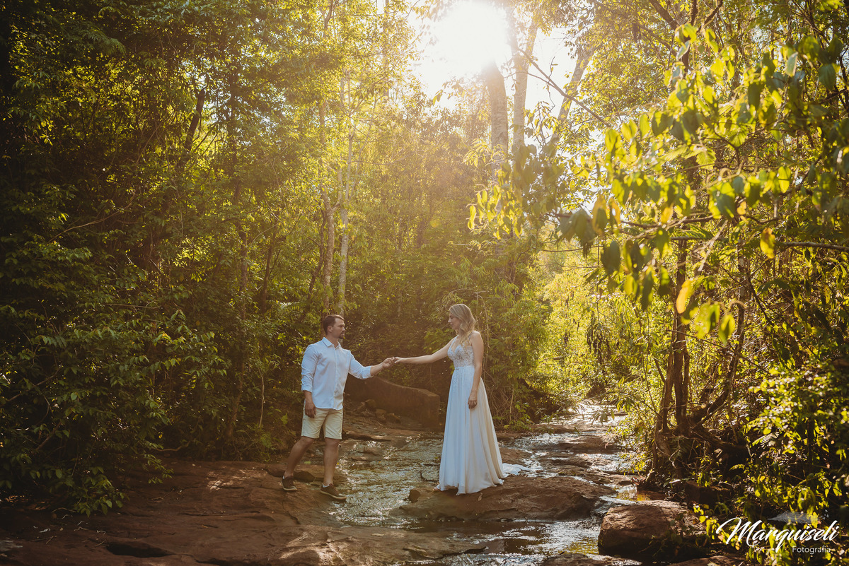 #londrina #londrinafotografo #fotografoemlondrina #fotografaemlondrina #fotografolondrina #casandoemlondrina #londrinacasamentos #eventoslondrina #noivalondrina #casamentosnacidadelondrina #presidenteprudente