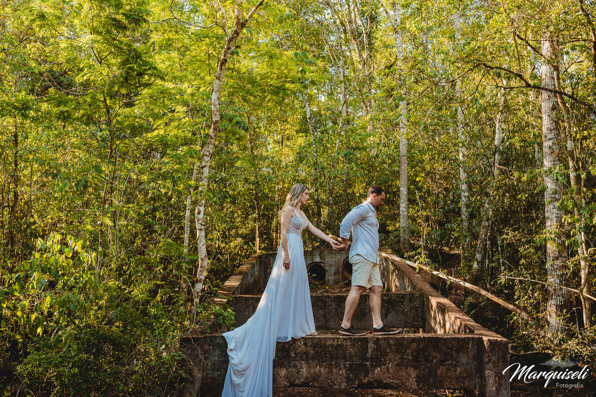 #londrina #londrinafotografo #fotografoemlondrina #fotografaemlondrina #fotografolondrina #casandoemlondrina #londrinacasamentos #eventoslondrina #noivalondrina #casamentosnacidadelondrina #presidenteprudente