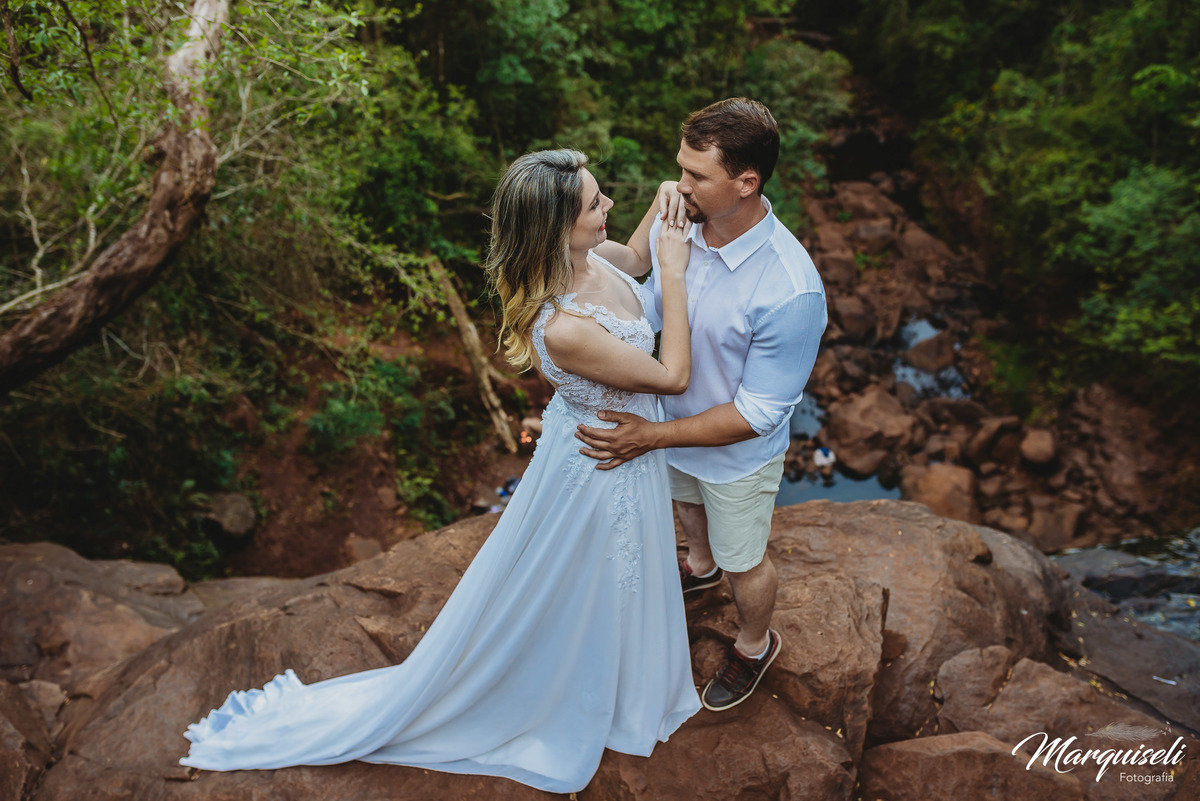 #londrina #londrinafotografo #fotografoemlondrina #fotografaemlondrina #fotografolondrina #casandoemlondrina #londrinacasamentos #eventoslondrina #noivalondrina #casamentosnacidadelondrina #presidenteprudente