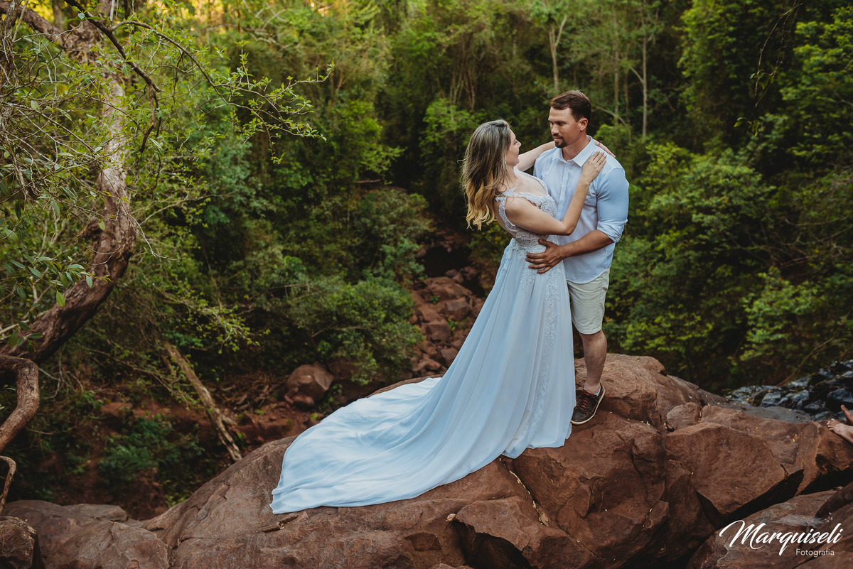 #londrina #londrinafotografo #fotografoemlondrina #fotografaemlondrina #fotografolondrina #casandoemlondrina #londrinacasamentos #eventoslondrina #noivalondrina #casamentosnacidadelondrina #presidenteprudente