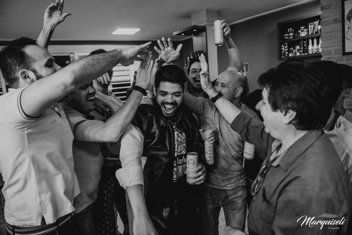 #londrina #londrinafotografo #fotografoemlondrina #fotografaemlondrina #fotografolondrina #casandoemlondrina #londrinacasamentos #eventoslondrina #noivalondrina #casamentosnacidadelondrina #presidenteprudente #casamentospresidenteprudente
#noivaspresident