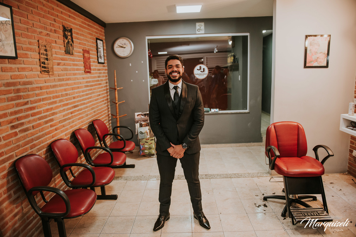 #londrina #londrinafotografo #fotografoemlondrina #fotografaemlondrina #fotografolondrina #casandoemlondrina #londrinacasamentos #eventoslondrina #noivalondrina #casamentosnacidadelondrina #presidenteprudente #casamentospresidenteprudente
#noivaspresident