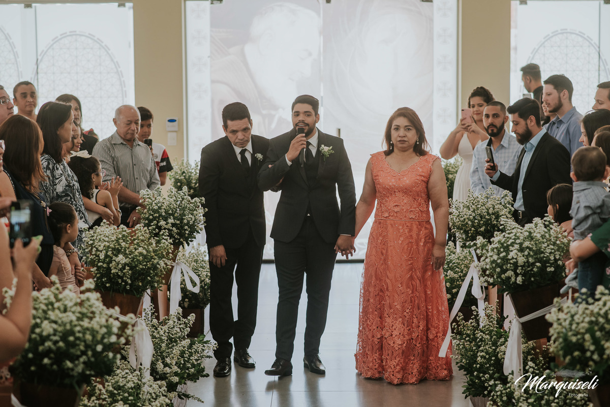 #londrina #londrinafotografo #fotografoemlondrina #fotografaemlondrina #fotografolondrina #casandoemlondrina #londrinacasamentos #eventoslondrina #noivalondrina #casamentosnacidadelondrina #presidenteprudente #casamentospresidenteprudente
#noivaspresident