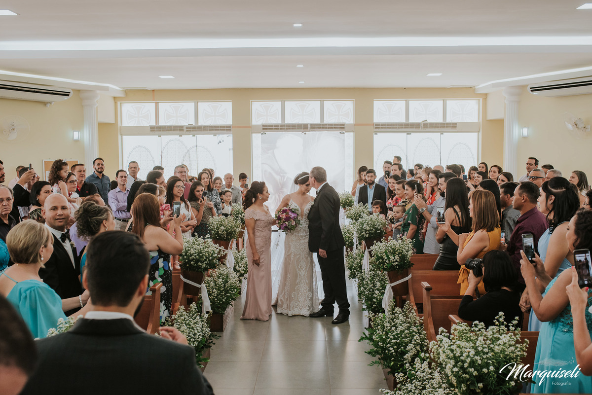 #londrina #londrinafotografo #fotografoemlondrina #fotografaemlondrina #fotografolondrina #casandoemlondrina #londrinacasamentos #eventoslondrina #noivalondrina #casamentosnacidadelondrina #presidenteprudente #casamentospresidenteprudente
#noivaspresident