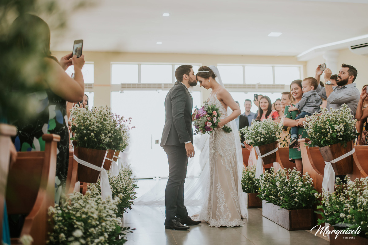 #londrina #londrinafotografo #fotografoemlondrina #fotografaemlondrina #fotografolondrina #casandoemlondrina #londrinacasamentos #eventoslondrina #noivalondrina #casamentosnacidadelondrina #presidenteprudente #casamentospresidenteprudente
#noivaspresident