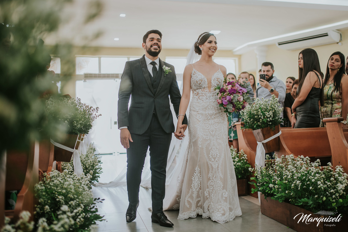 #londrina #londrinafotografo #fotografoemlondrina #fotografaemlondrina #fotografolondrina #casandoemlondrina #londrinacasamentos #eventoslondrina #noivalondrina #casamentosnacidadelondrina #presidenteprudente #casamentospresidenteprudente
#noivaspresident