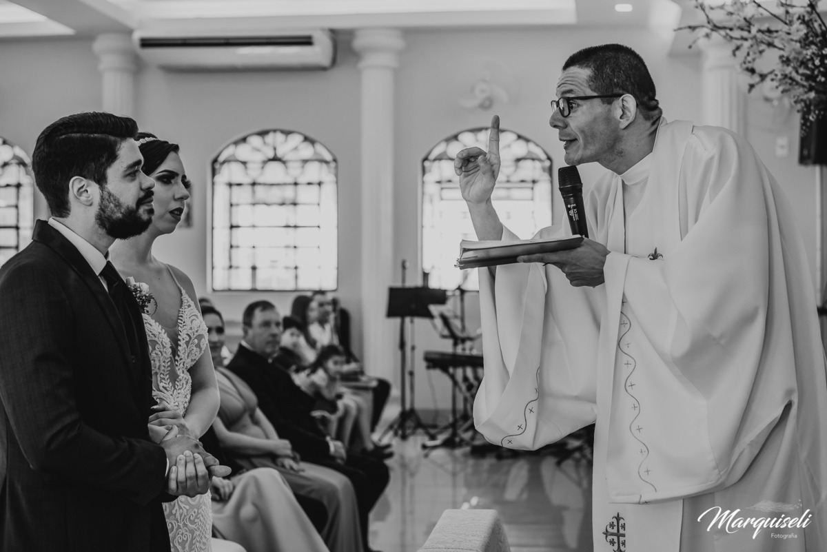 #londrina #londrinafotografo #fotografoemlondrina #fotografaemlondrina #fotografolondrina #casandoemlondrina #londrinacasamentos #eventoslondrina #noivalondrina #casamentosnacidadelondrina #presidenteprudente #casamentospresidenteprudente
#noivaspresident