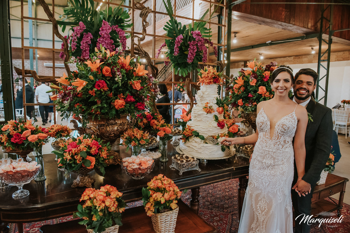 #londrina #londrinafotografo #fotografoemlondrina #fotografaemlondrina #fotografolondrina #casandoemlondrina #londrinacasamentos #eventoslondrina #noivalondrina #casamentosnacidadelondrina #presidenteprudente #casamentospresidenteprudente
#noivaspresident