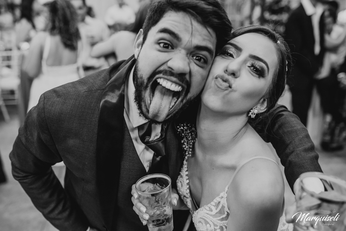 #londrina #londrinafotografo #fotografoemlondrina #fotografaemlondrina #fotografolondrina #casandoemlondrina #londrinacasamentos #eventoslondrina #noivalondrina #casamentosnacidadelondrina #presidenteprudente #casamentospresidenteprudente
#noivaspresident