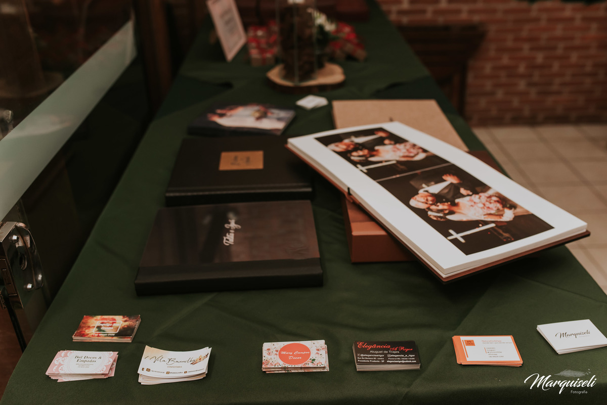 #londrina #londrinafotografo #fotografoemlondrina #fotografaemlondrina#fotografolondrina #casandoemlondrina #londrinacasamentos #eventoslondrina #noivalondrina #casamentosnacidadelondrina #presidenteprudente