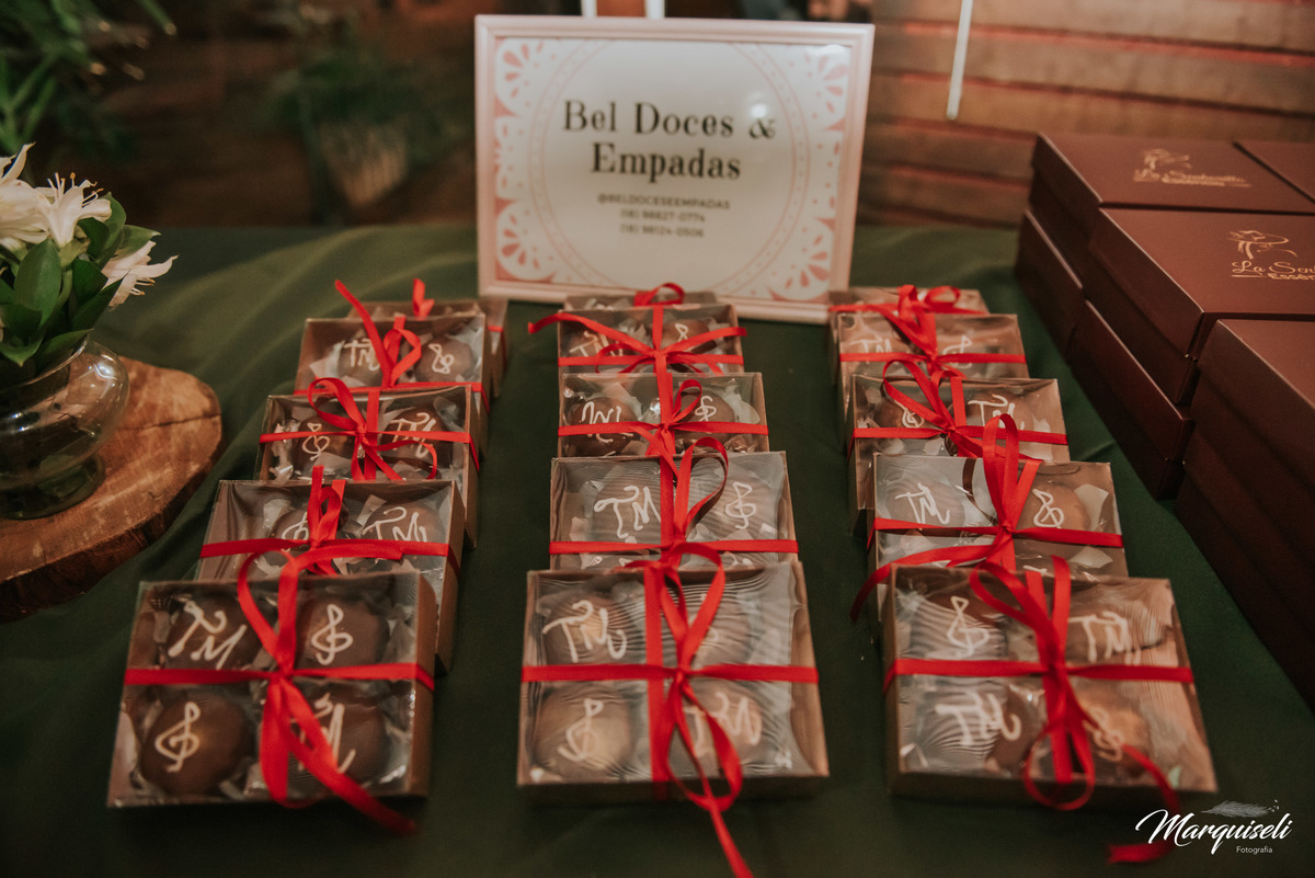 #londrina #londrinafotografo #fotografoemlondrina #fotografaemlondrina#fotografolondrina #casandoemlondrina #londrinacasamentos #eventoslondrina #noivalondrina #casamentosnacidadelondrina #presidenteprudente