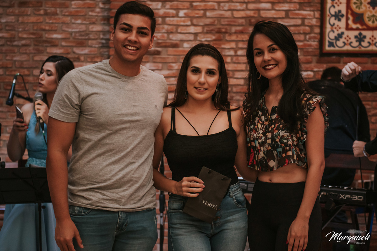 #londrina #londrinafotografo #fotografoemlondrina #fotografaemlondrina#fotografolondrina #casandoemlondrina #londrinacasamentos #eventoslondrina #noivalondrina #casamentosnacidadelondrina #presidenteprudente