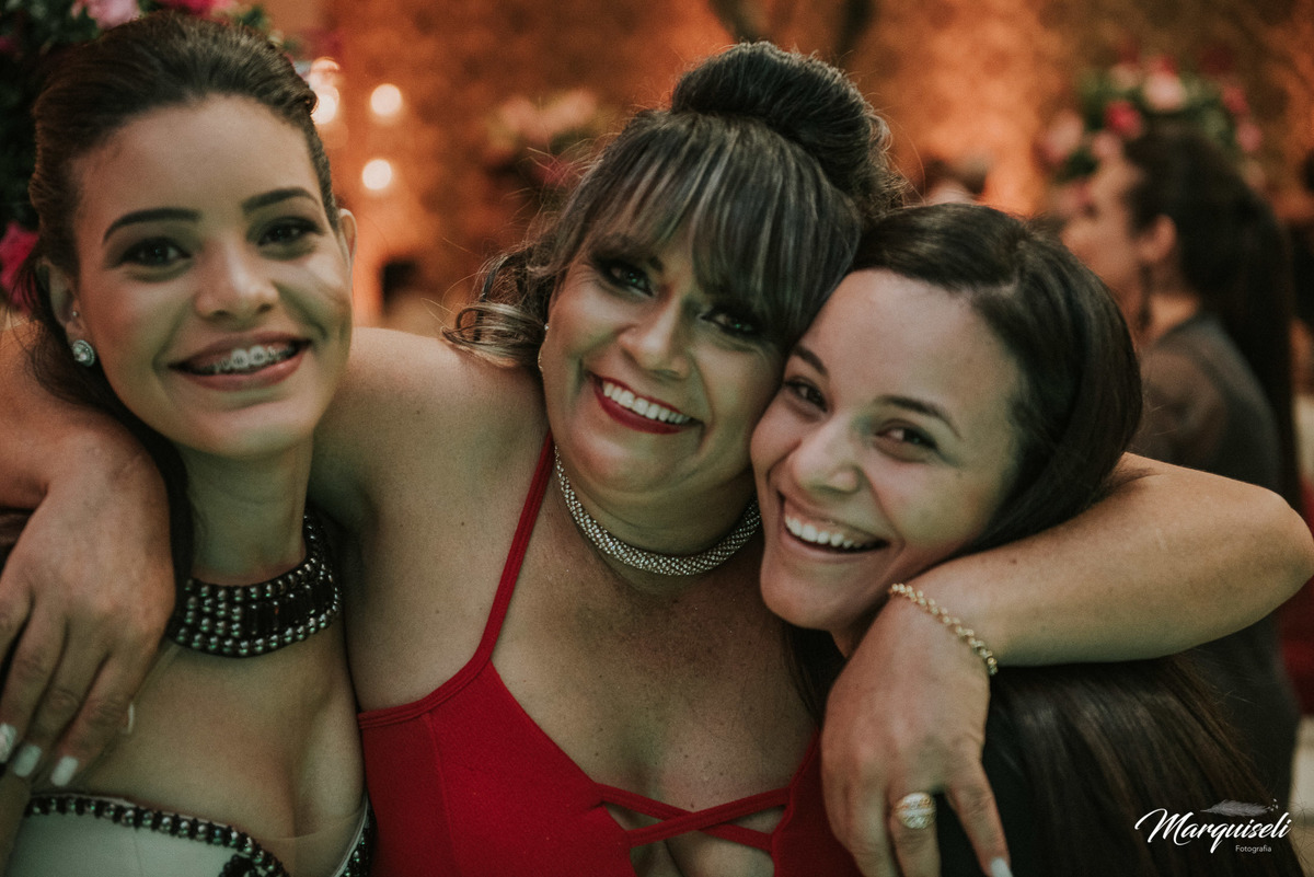 #londrina #londrinafotografo #fotografoemlondrina #fotografaemlondrina #fotografolondrina #casandoemlondrina #londrinacasamentos #eventoslondrina #noivalondrina #casamentosnacidadelondrina