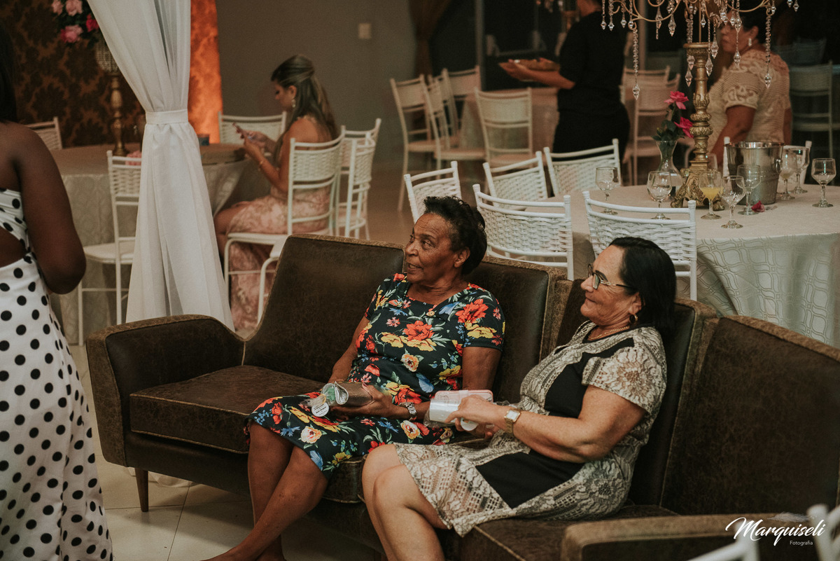 #londrina #londrinafotografo #fotografoemlondrina #fotografaemlondrina #fotografolondrina #casandoemlondrina #londrinacasamentos #eventoslondrina #noivalondrina #casamentosnacidadelondrina