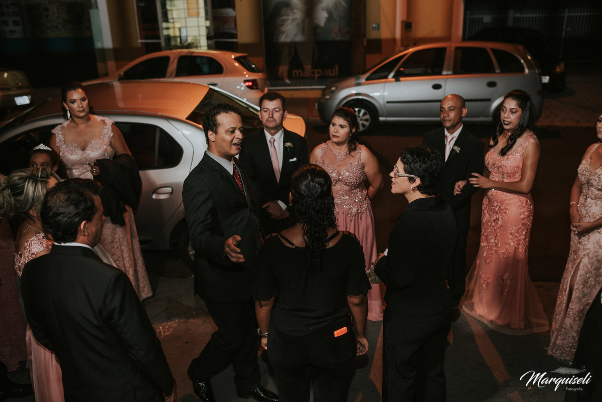 #londrina #londrinafotografo #fotografoemlondrina #fotografaemlondrina #fotografolondrina #casandoemlondrina #londrinacasamentos #eventoslondrina #noivalondrina #casamentosnacidadelondrina