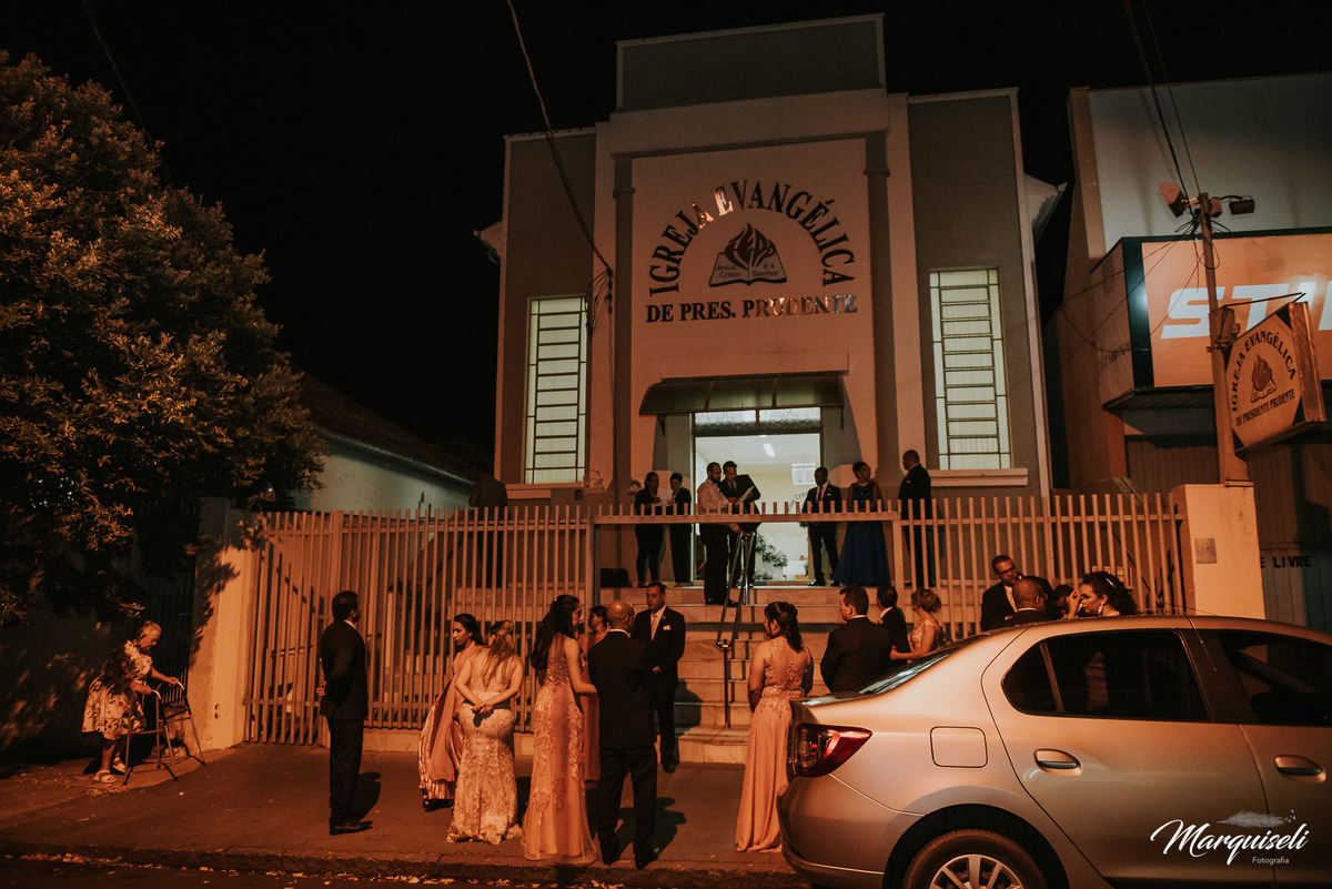 #londrina #londrinafotografo #fotografoemlondrina #fotografaemlondrina #fotografolondrina #casandoemlondrina #londrinacasamentos #eventoslondrina #noivalondrina #casamentosnacidadelondrina