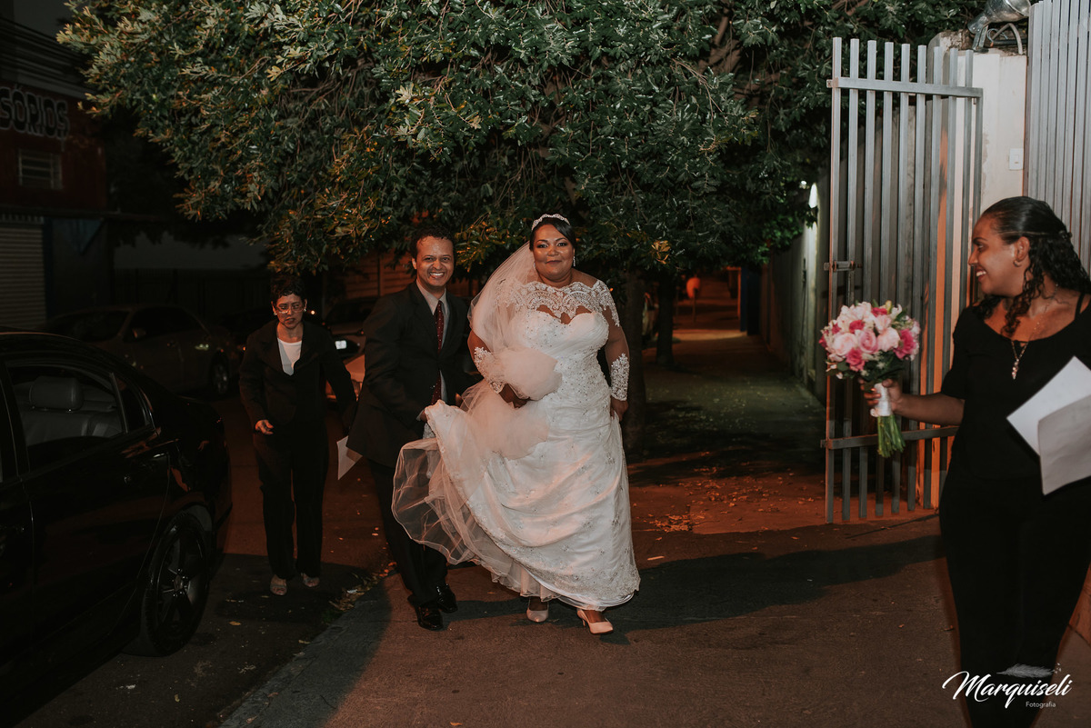 #londrina #londrinafotografo #fotografoemlondrina #fotografaemlondrina #fotografolondrina #casandoemlondrina #londrinacasamentos #eventoslondrina #noivalondrina #casamentosnacidadelondrina