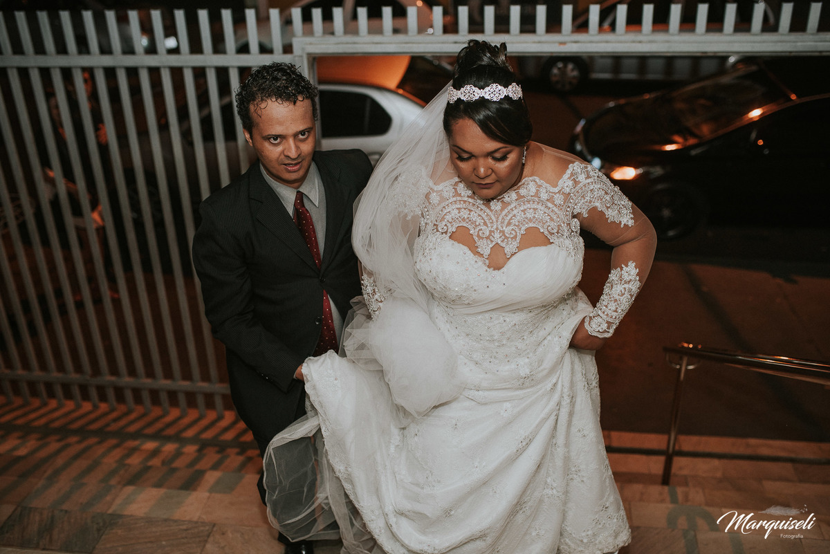 #londrina #londrinafotografo #fotografoemlondrina #fotografaemlondrina #fotografolondrina #casandoemlondrina #londrinacasamentos #eventoslondrina #noivalondrina #casamentosnacidadelondrina