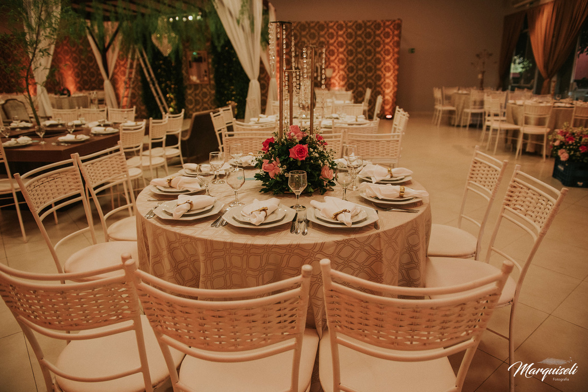 #londrina #londrinafotografo #fotografoemlondrina #fotografaemlondrina #fotografolondrina #casandoemlondrina #londrinacasamentos #eventoslondrina #noivalondrina #casamentosnacidadelondrina