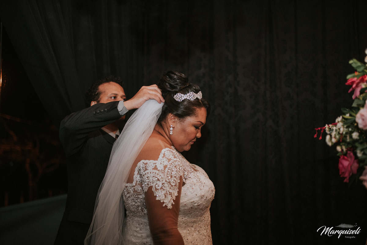 #londrina #londrinafotografo #fotografoemlondrina #fotografaemlondrina #fotografolondrina #casandoemlondrina #londrinacasamentos #eventoslondrina #noivalondrina #casamentosnacidadelondrina