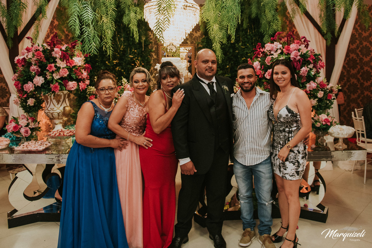 #londrina #londrinafotografo #fotografoemlondrina #fotografaemlondrina #fotografolondrina #casandoemlondrina #londrinacasamentos #eventoslondrina #noivalondrina #casamentosnacidadelondrina