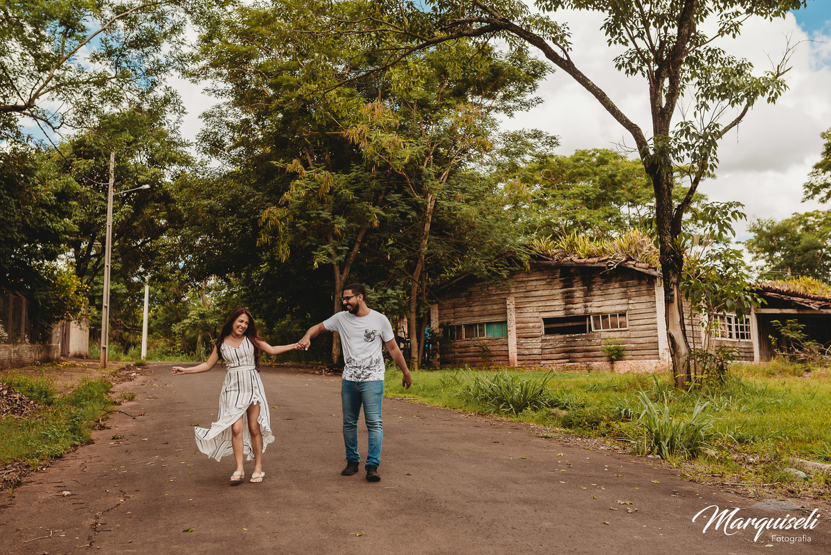 #londrina #londrinafotografo #fotografoemlondrina #fotografaemlondrina #fotografolondrina #casandoemlondrina #londrinacasamentos #eventoslondrina #noivalondrina #casamentosnacidadelondrina #presidenteprudente