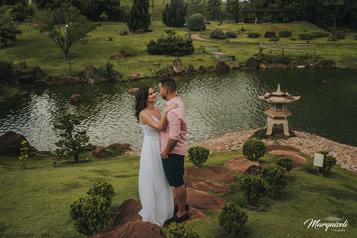 #londrina #londrinafotografo #fotografoemlondrina #fotografaemlondrina #fotografolondrina #casandoemlondrina #londrinacasamentos #eventoslondrina #noivalondrina #casamentosnacidadelondrina #presidenteprudente