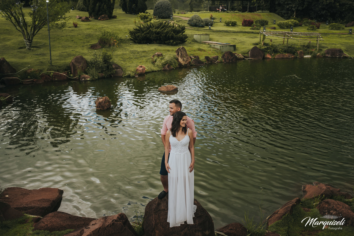 #londrina #londrinafotografo #fotografoemlondrina #fotografaemlondrina #fotografolondrina #casandoemlondrina #londrinacasamentos #eventoslondrina #noivalondrina #casamentosnacidadelondrina #presidenteprudente