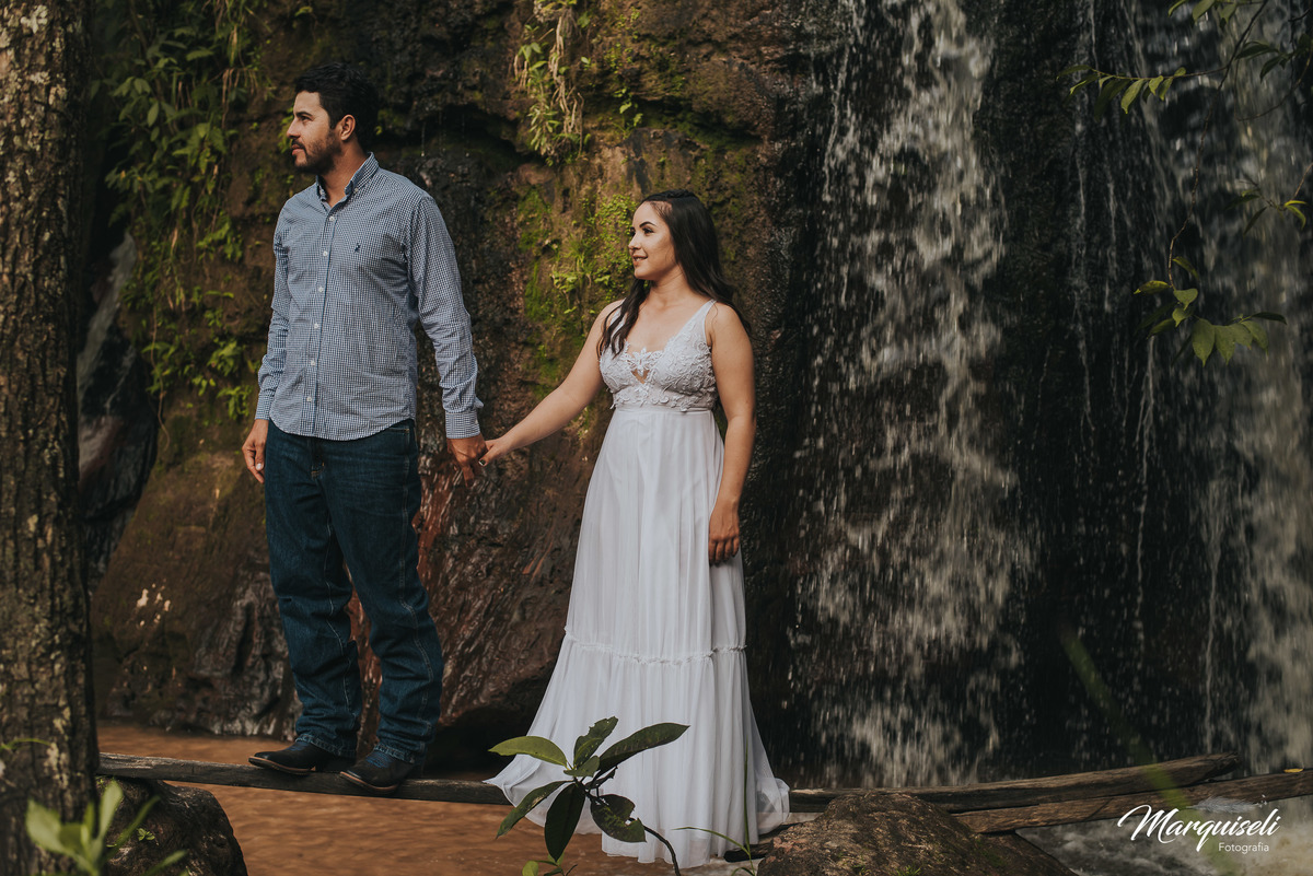 #londrina #londrinafotografo #fotografoemlondrina #fotografaemlondrina #fotografolondrina #casandoemlondrina #londrinacasamentos #eventoslondrina #noivalondrina #casamentosnacidadelondrina #presidenteprudente