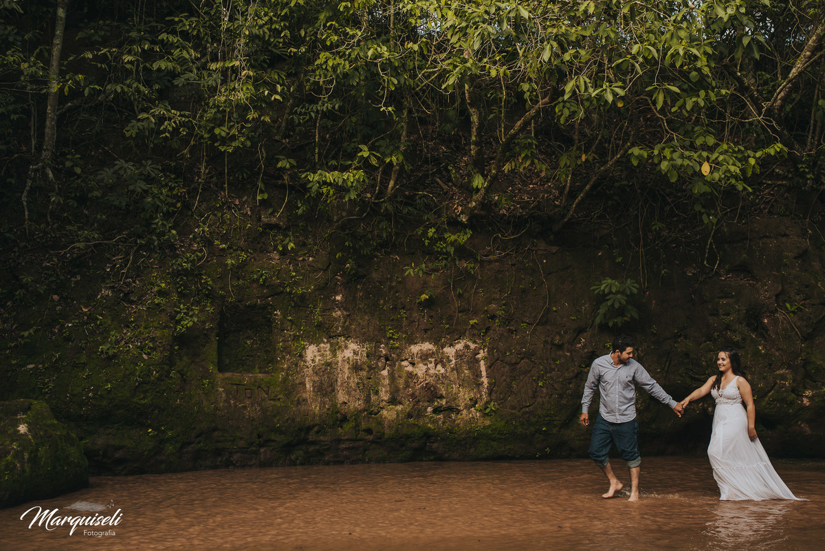 #londrina #londrinafotografo #fotografoemlondrina #fotografaemlondrina #fotografolondrina #casandoemlondrina #londrinacasamentos #eventoslondrina #noivalondrina #casamentosnacidadelondrina #presidenteprudente