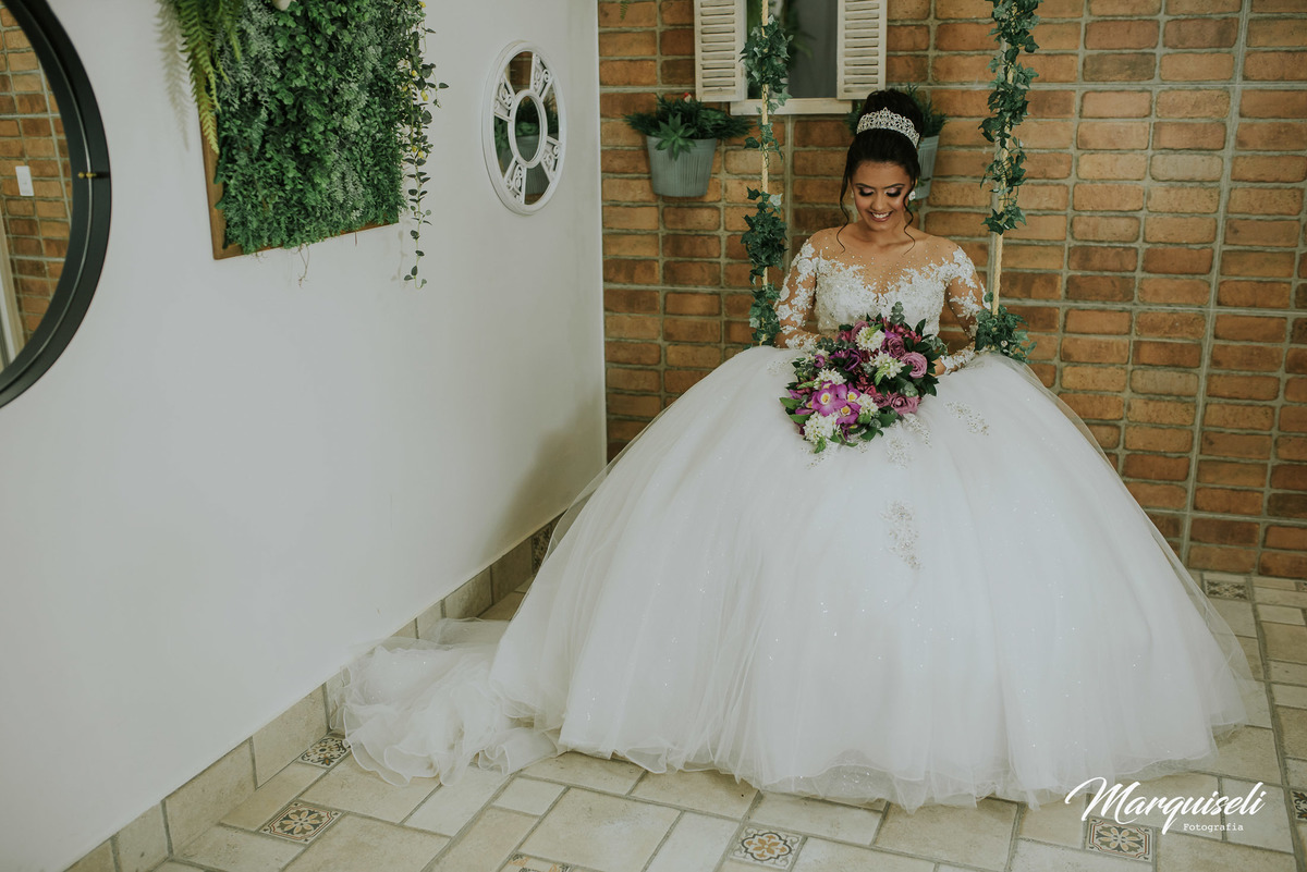 #londrina #londrinafotografo #fotografoemlondrina #fotografaemlondrina #fotografolondrina #casandoemlondrina #londrinacasamentos #eventoslondrina #noivalondrina #casamentosnacidadelondrina