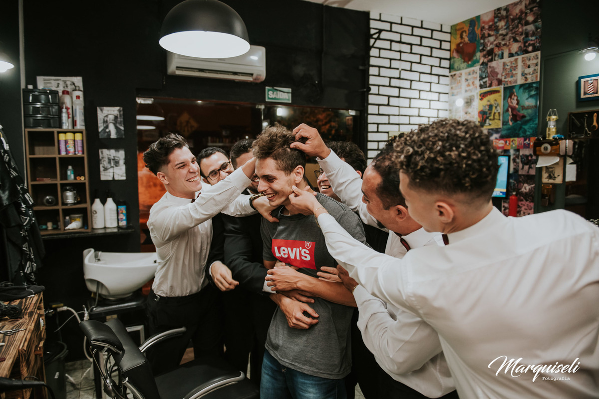 #londrina #londrinafotografo #fotografoemlondrina #fotografaemlondrina #fotografolondrina #casandoemlondrina #londrinacasamentos #eventoslondrina #noivalondrina #casamentosnacidadelondrina