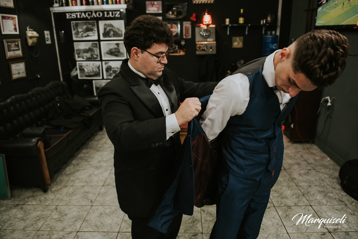 #londrina #londrinafotografo #fotografoemlondrina #fotografaemlondrina #fotografolondrina #casandoemlondrina #londrinacasamentos #eventoslondrina #noivalondrina #casamentosnacidadelondrina