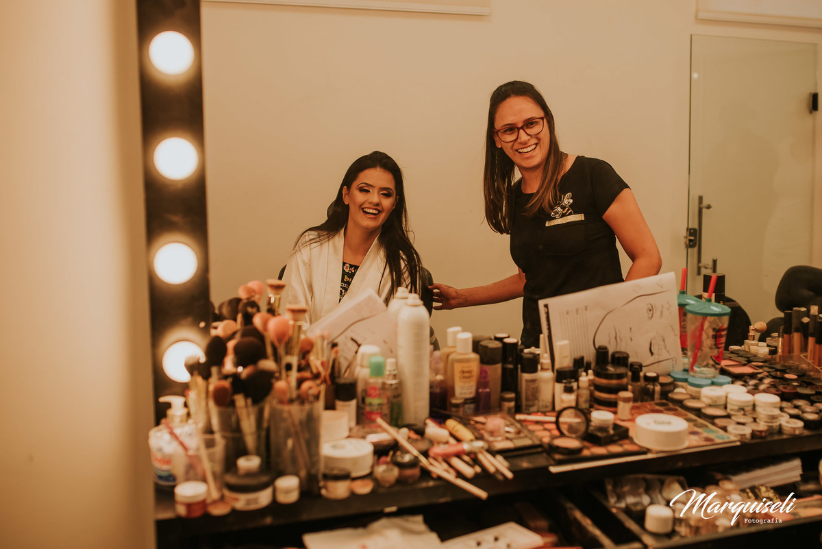 #londrina #londrinafotografo #fotografoemlondrina #fotografaemlondrina #fotografolondrina #casandoemlondrina #londrinacasamentos #eventoslondrina #noivalondrina #casamentosnacidadelondrina