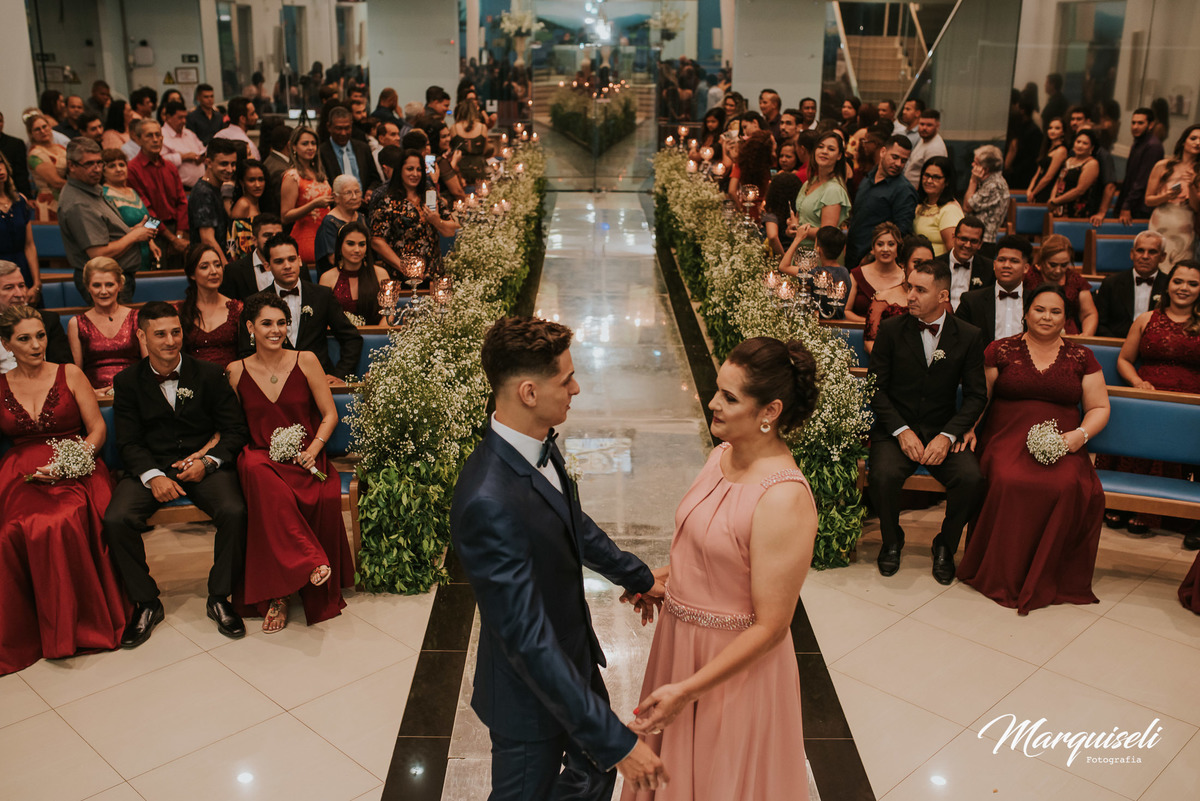 #londrina #londrinafotografo #fotografoemlondrina #fotografaemlondrina #fotografolondrina #casandoemlondrina #londrinacasamentos #eventoslondrina #noivalondrina #casamentosnacidadelondrina