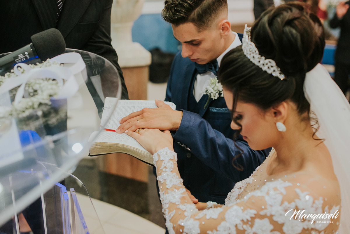 #londrina #londrinafotografo #fotografoemlondrina #fotografaemlondrina #fotografolondrina #casandoemlondrina #londrinacasamentos #eventoslondrina #noivalondrina #casamentosnacidadelondrina