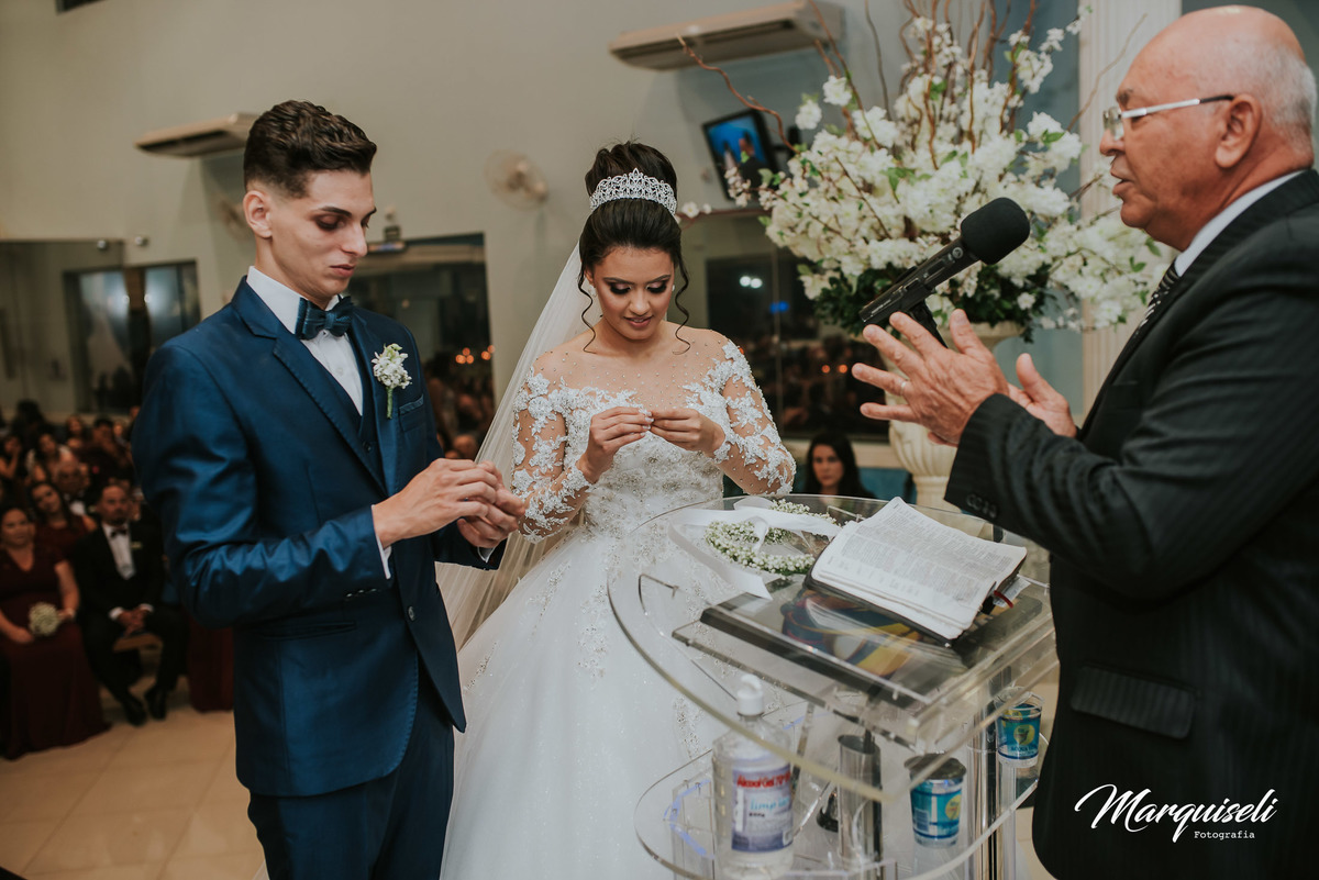 #londrina #londrinafotografo #fotografoemlondrina #fotografaemlondrina #fotografolondrina #casandoemlondrina #londrinacasamentos #eventoslondrina #noivalondrina #casamentosnacidadelondrina