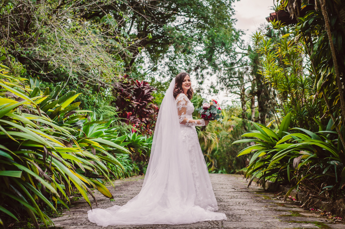 Foto do making of da noiva realizado no município de Teresópolis, RJ.