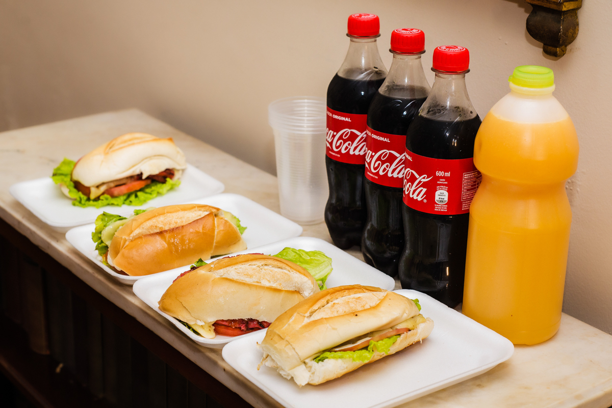 Foto do making of da noiva realizado no município de Teresópolis, RJ.