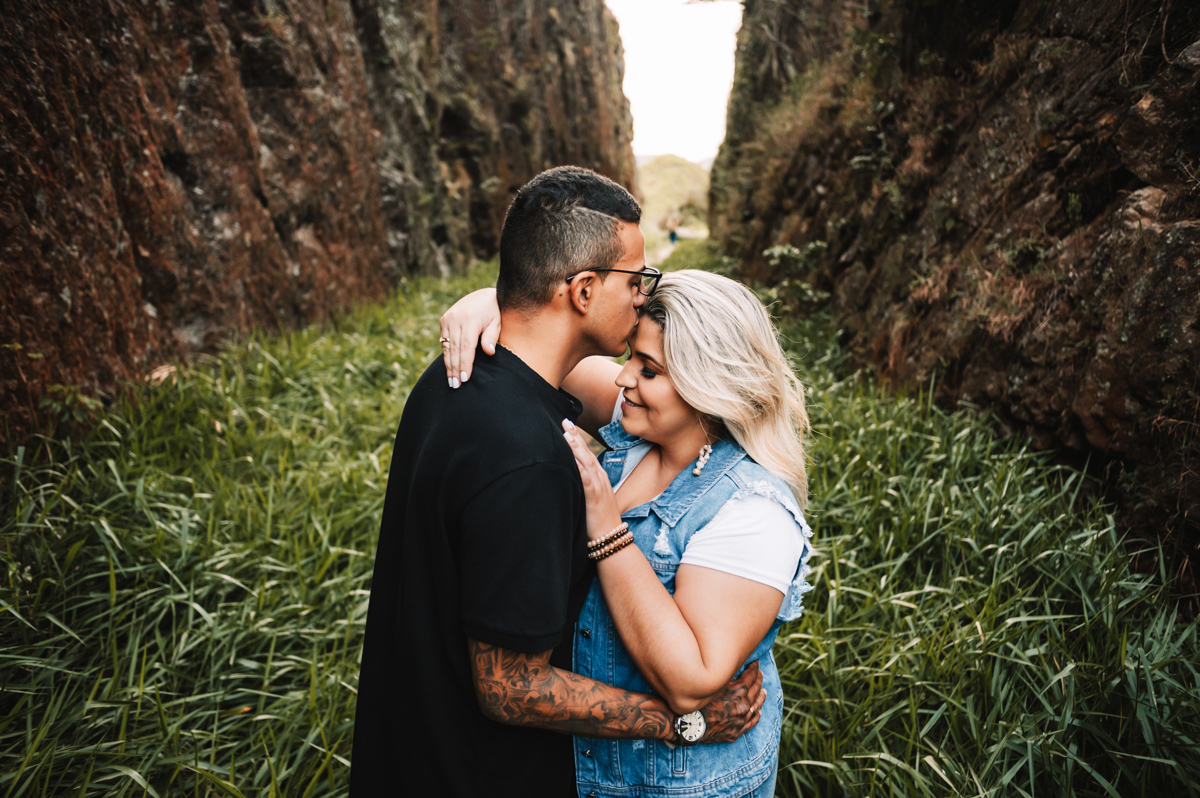 Ensaio Fotográfico de casal realizado em Conservatória - RJ. Pré Wedding.