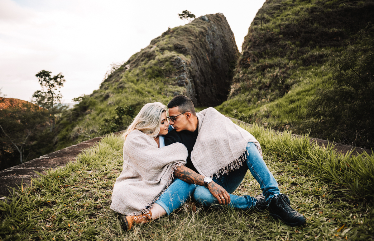 Ensaio Fotográfico de casal realizado em Conservatória - RJ. Pré Wedding.