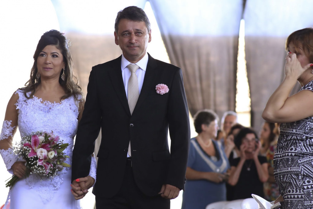 fotografia de casamento sete lagoas, casamento sete lagoas, fotografia de casamento inhauma, noiva linda, alex araujo estilista, fotografia de casamento bh, casamento bh, casamento de dia, casamento no sitio, casamento diferente