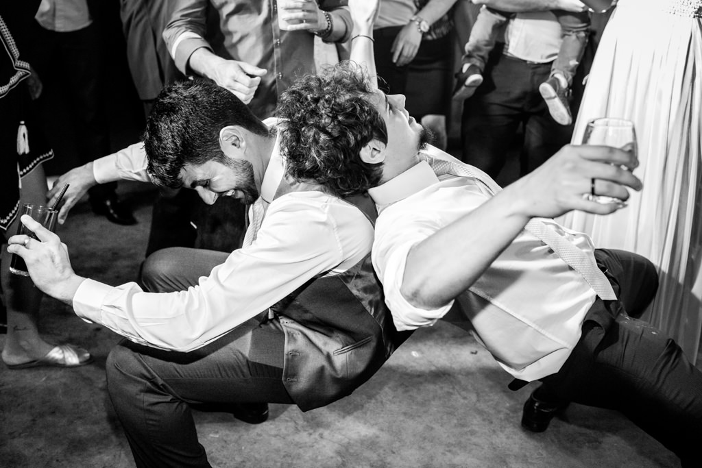 Euler e um dos seus padrinhos na pista de dança