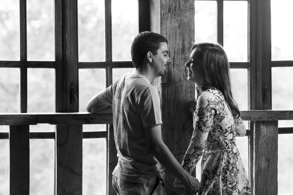 a troca de olhares de samuel e kamila - pre wedding solar do engenho sete lagoas