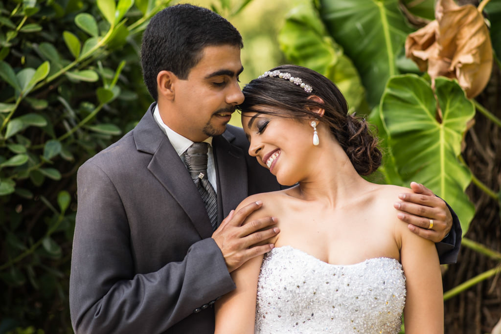 o abraço carinhoso de samuel em kamila