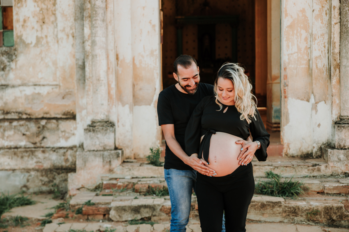 gestante-grávida-papais-Eleuterio-Itapira-rodrigo-bahia-fotógrafo-de-familia-de-mogi-guaçu.jpg