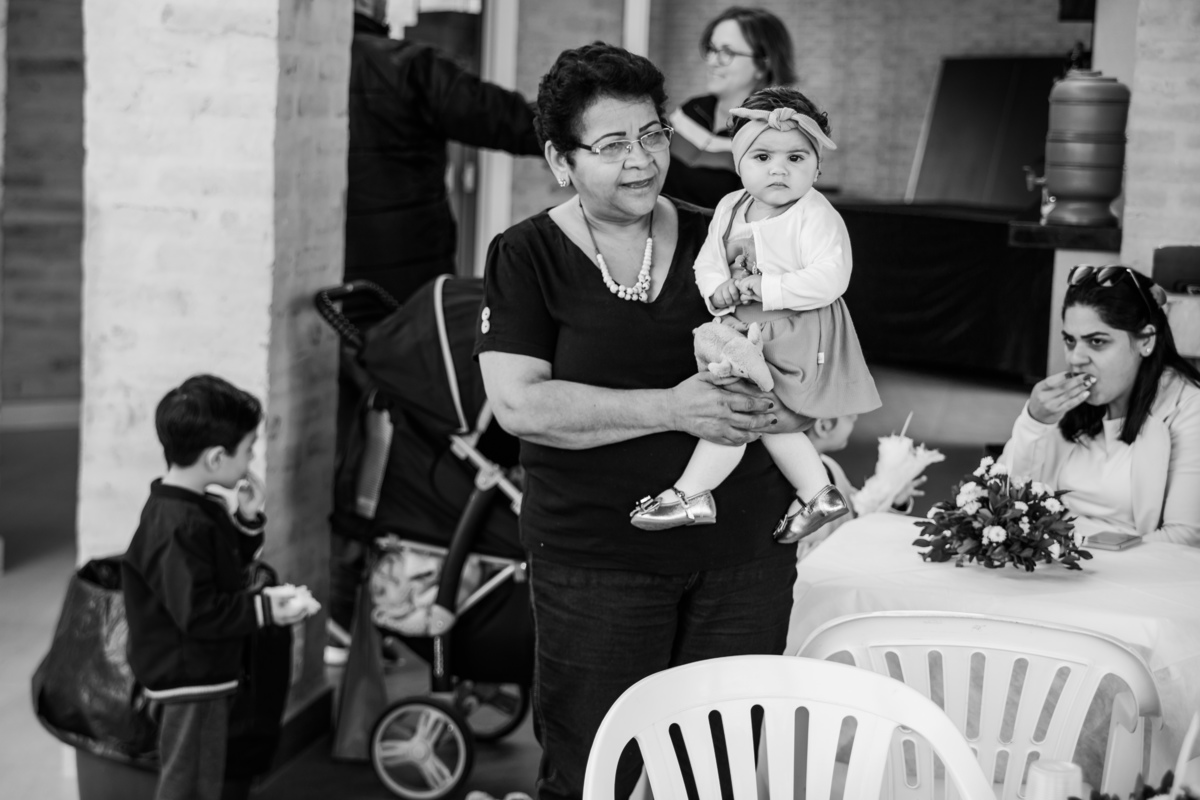 vovó-e-neta-festa-infantil-rodrigo-bahia-fotógrafo-de-familia-de-mogi-guaçu.jpg