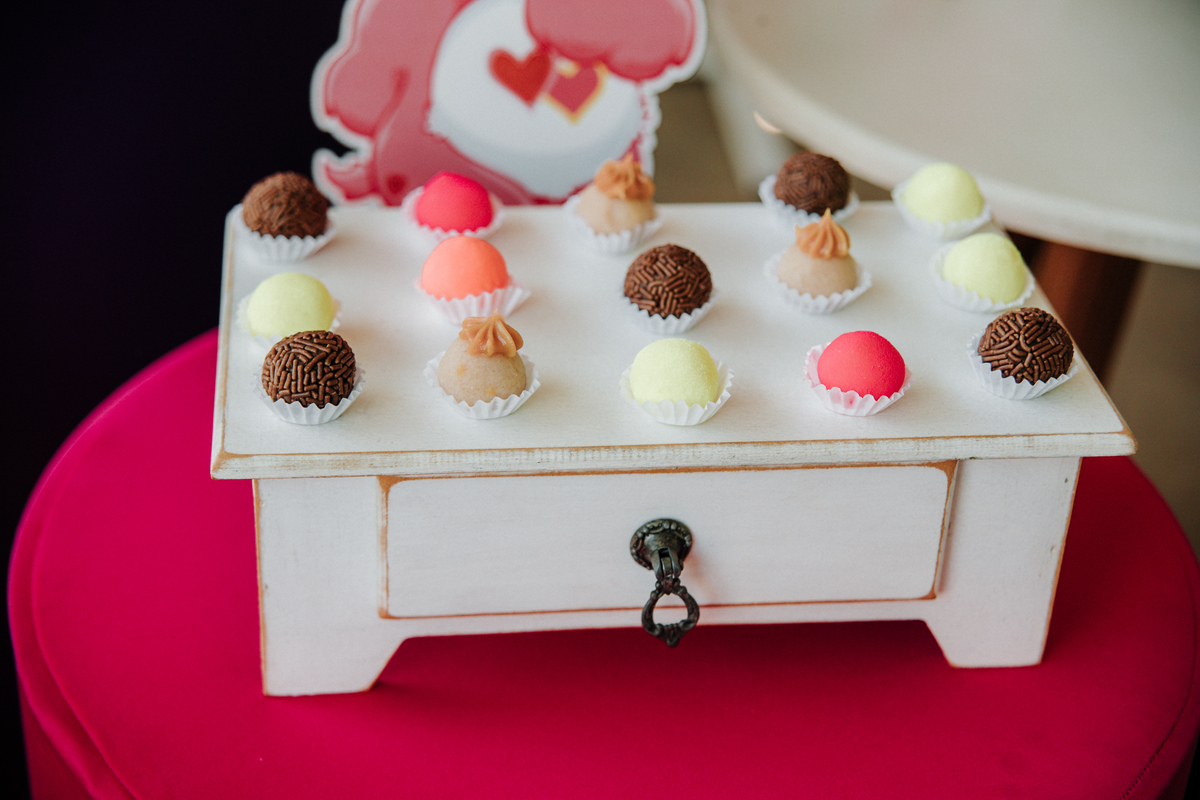 mesa-de-bolo-festa-infantil-tema-ursinhos-carinhosos-brigadeiro-rodrigo-bahia-fotógrafo-de-familia-de-mogi-guaçu.jpg
