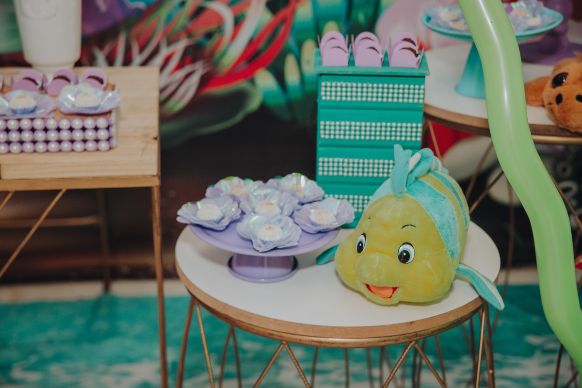 mesa-do-bolo-tema-pequena-sereia-festa-infantil-rodrigo-bahia-fotógrafo-de-familia-de-mogi-guaçu.jpg